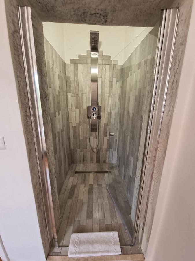 Giulia Butterfly Apartment เบตตอลเล ภายนอก รูปภาพ